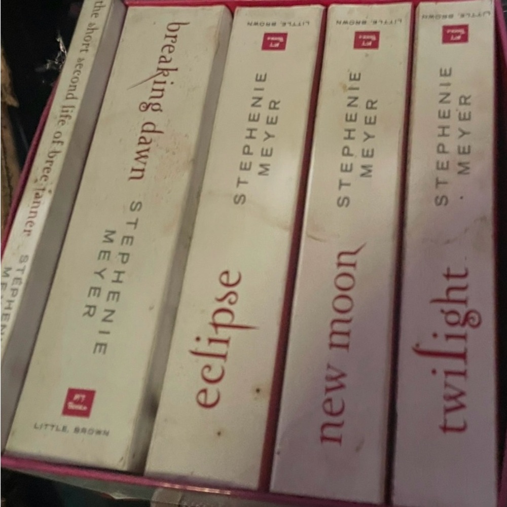Twilight Saga Book Set